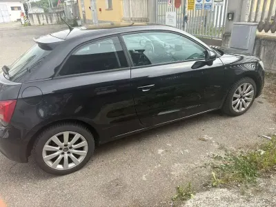 Usata Audi A1 Ambition 86 CV (63 kW) 2011 Utilitaria