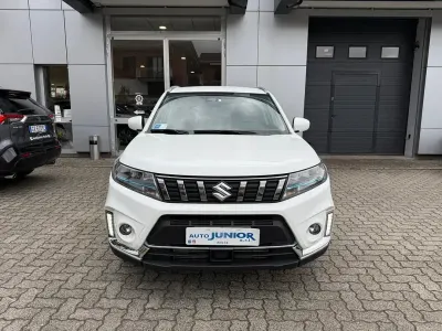 Usata Suzuki Vitara Cool 129 CV (94 kW) 2023 Bianco SUV