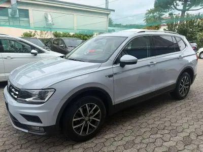 Usata VW Tiguan Allspace Business 150 CV (110 kW) 2018 Grigio SUV