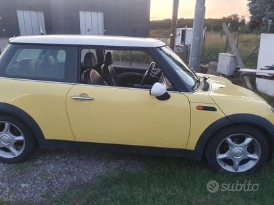 Giallo Usata 2004 Mini Cooper Utilitaria | 3800 € (Buon prezzo)