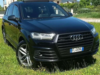 Usata Audi Q7 Ambiente 272 CV (200 kW) 2017 Nero SUV