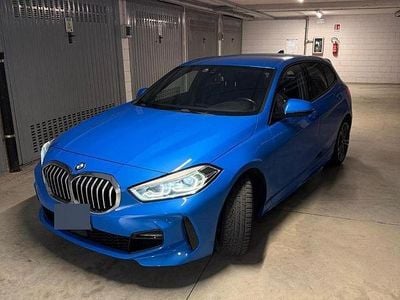 Usata BMW 118 M Sport 150 CV (110 kW) 2021 Blu/azzurro Utilitaria