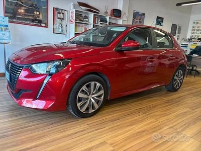 Usata Peugeot 208 Active 75 CV (55 kW) 2021 Rosso Utilitaria