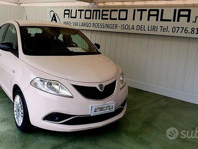 Usata Lancia Ypsilon 69 CV (50 kW) 2017 Beige Utilitaria