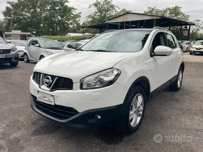 Używany Nissan Qashqai Tekna 150 KM (110 kW) 2012 Biały SUV