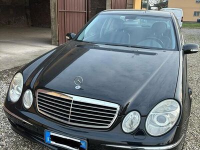 Mercedes E280