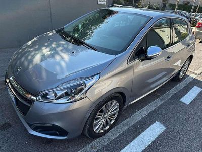 Usata Peugeot 208 Allure 83 CV (61 kW) 2019 Grigio Utilitaria