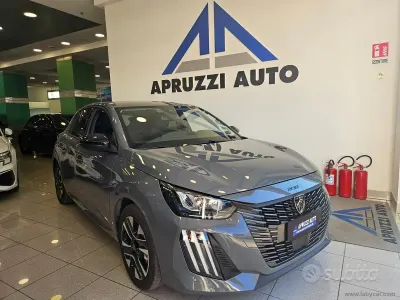 Usata Peugeot 208 Allure 101 CV (74 kW) 2025 Grigio Utilitaria