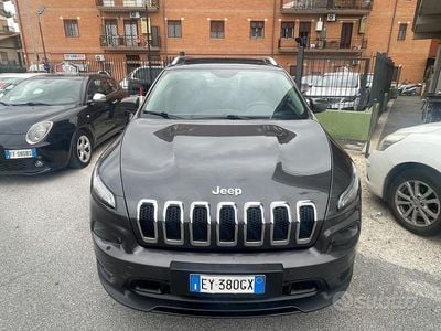 Usata Jeep Cherokee Limited 170 CV (125 kW) 2015 Grigio SUV