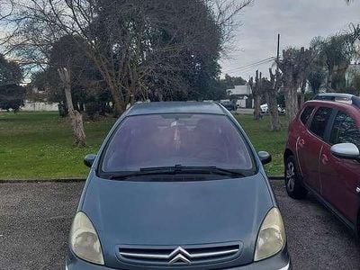 Usata Citroën Xsara Picasso 90 CV (66 kW) 2009 Grigio Monovolume