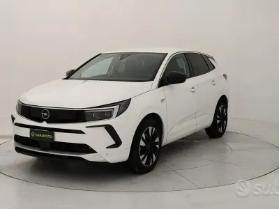 Gebraucht Opel Grandland X S 131 PS (96 kW) 2023 Weiß SUV