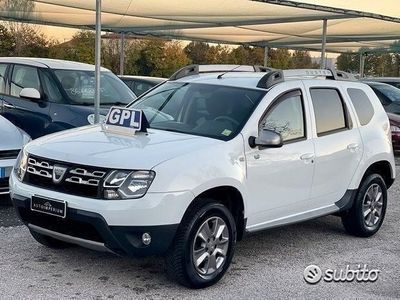 usata Dacia Duster 1.6GPL UNIPROPRIETARIO GANCIO TRAINO