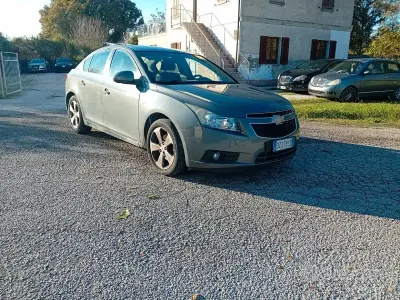 Begagnad Chevrolet Cruze 150 HK (110 kW) 2009 Grå Sedan