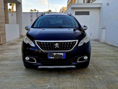 Usata Peugeot 2008 Allure 99 CV (72 kW) 2017 SUV