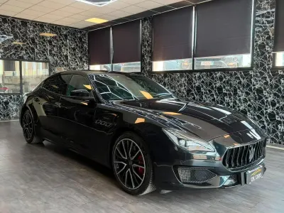 Usata Maserati Quattroporte 430 CV (316 kW) 2022 Nero Berlina