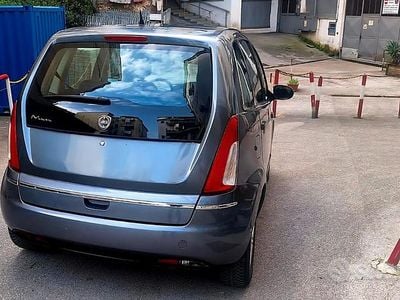 Usata Lancia Musa 2010 Blu Monovolume