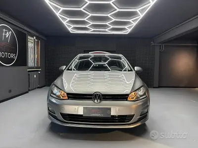Usata VW Golf VII Highline 110 CV (80 kW) 2014 Grigio Berlina