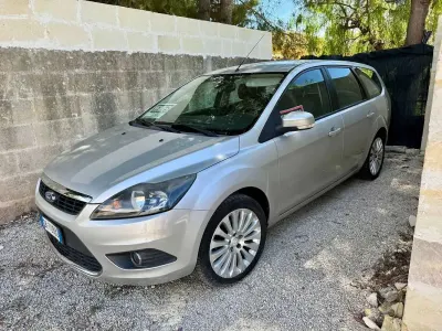 Usata Ford Focus Style 109 CV (80 kW) 2008 Argento Station wagon