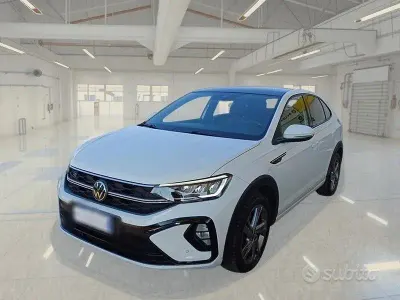 Usata VW Taigo R-line 110 CV (80 kW) 2022 Bianco SUV