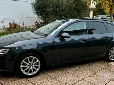 Usata Audi A4 190 CV (139 kW) 2017 Grigio Station wagon