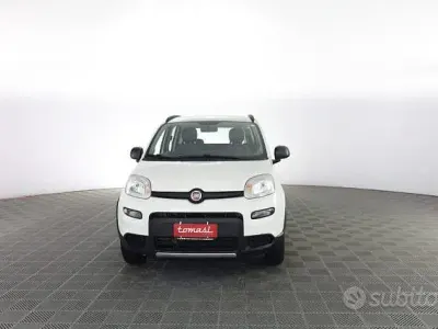 Usata Fiat Panda 4x4 Wild 86 CV (63 kW) 2021 Bianco Utilitaria