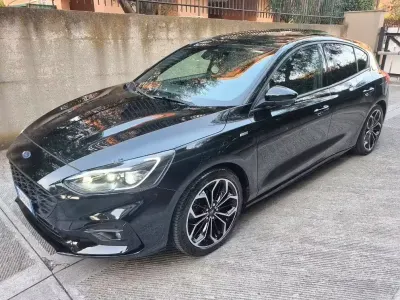 Usata Ford Focus ST-Line 125 CV (91 kW) 2021 Nero Berlina