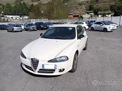 Usado Alfa Romeo 147 120 CV (88 kW) 2008 Blanco Utilitario