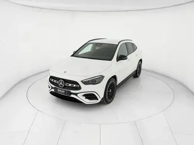 Usata Mercedes GLA200 Advanced Plus 150 CV (110 kW) 2023 Bianco SUV