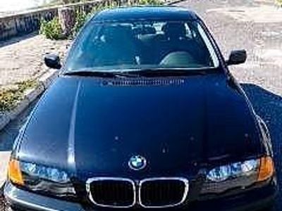 Usata BMW 318 1998 Nero Berlina
