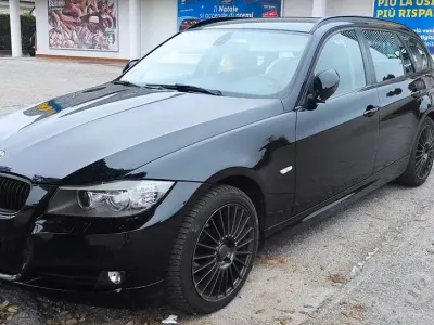 Usata BMW 320 184 CV (135 kW) 2011 Nero Station wagon
