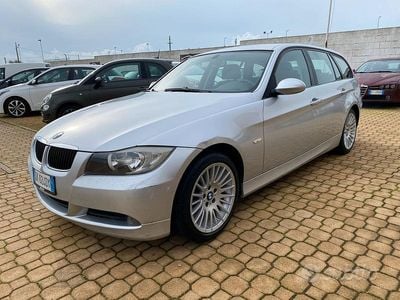 Usata BMW 320 Efficient Dynamics 163 CV (119 kW) 2007 Grigio Station wagon