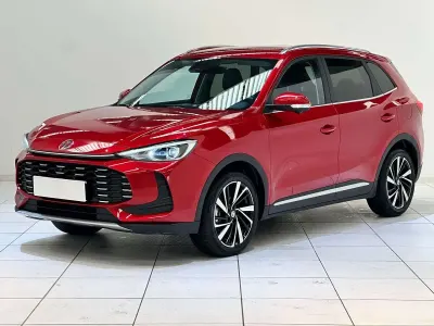 Usata MG ZS Luxury 197 CV (144 kW) 2025 Rosso SUV