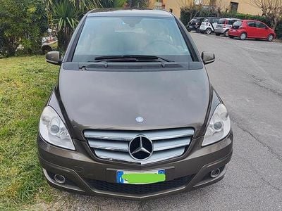 Occasion Mercedes B180 109 ch (80 kW) 2011 Monospace