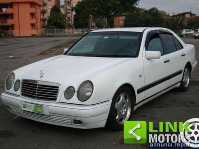 Mercedes E220