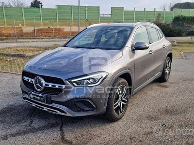 Usata Mercedes GLA200 149 CV (109 kW) 2023 Grigio SUV