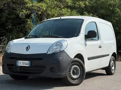Usata Renault Kangoo 105 CV (77 kW) 2009 Bianco Monovolume