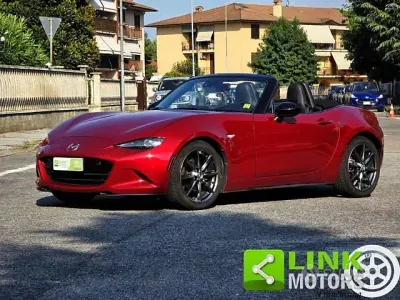 Usata Mazda MX5 Exceed 131 CV (96 kW) 2017 Rosso Cabrio