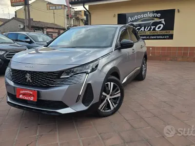 Usata Peugeot 3008 Allure 131 CV (96 kW) 2022 Grigio SUV