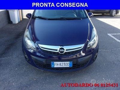 Usata Opel Corsa 85 CV (62 kW) 2014 Blu Utilitaria