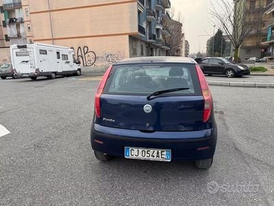 Usata Fiat Punto 59 CV (43 kW) 2004 Blu Utilitaria