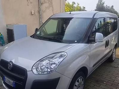 Begagnad Fiat Doblò 95 HK (69 kW) 2013 Minibuss