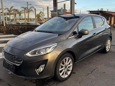 Usata Ford Fiesta Vignale 85 CV (62 kW) 2019 Grigio Utilitaria