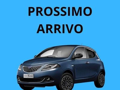 Usata Lancia Ypsilon 69 CV (50 kW) 2024 Blu Utilitaria