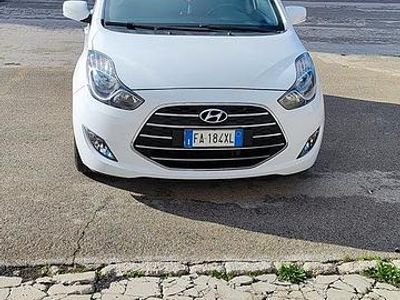 Usata Hyundai ix20 Xpossible 90 CV (66 kW) 2015 Bianco Utilitaria