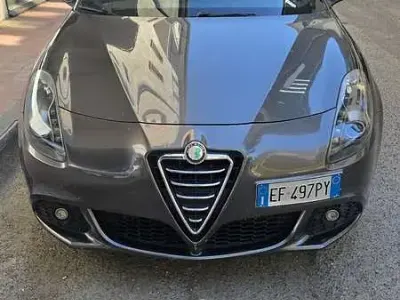 Usata Alfa Romeo Giulietta Distinctive 105 CV (77 kW) 2010 Utilitaria