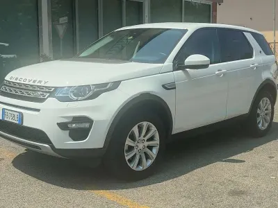 Usata Land Rover Discovery Sport HSE 150 CV (110 kW) 2015 Bianco SUV