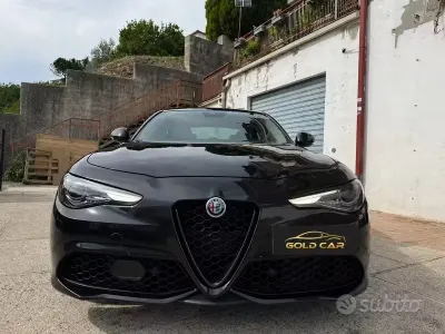 Usata Alfa Romeo Giulia 190 CV (139 kW) 2019 Nero Berlina