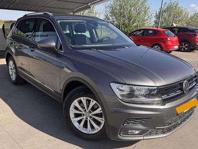 Usata VW Tiguan Business 150 CV (110 kW) 2018 Grigio SUV