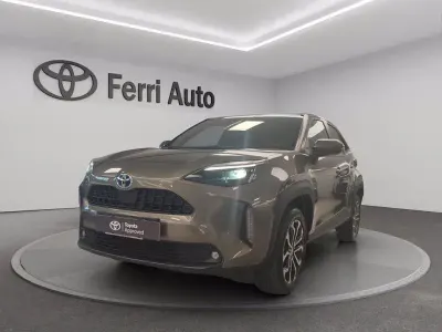Usata Toyota Yaris Trend 116 CV (85 kW) 2021 Marrone Utilitaria