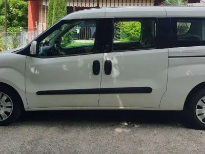 Usata Fiat Doblò 105 CV (77 kW) 2014 Bianco Monovolume